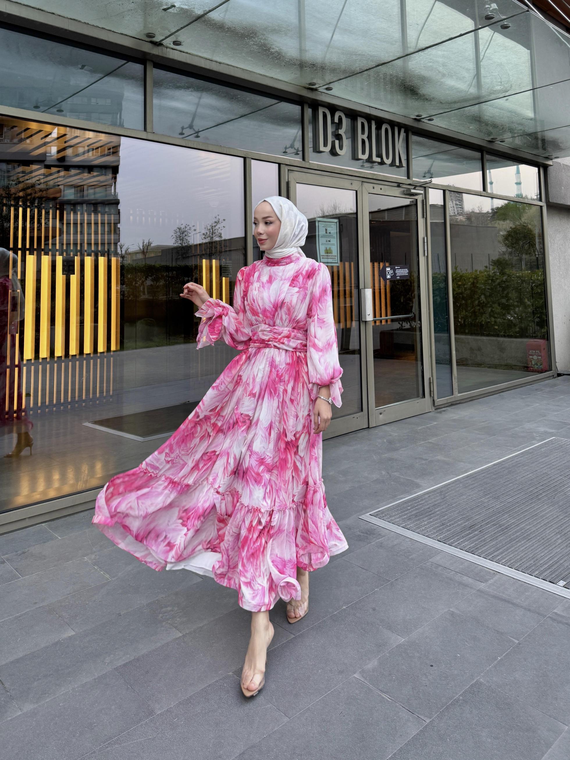 CAVALLİ%20ELBİSE%20PEMBE