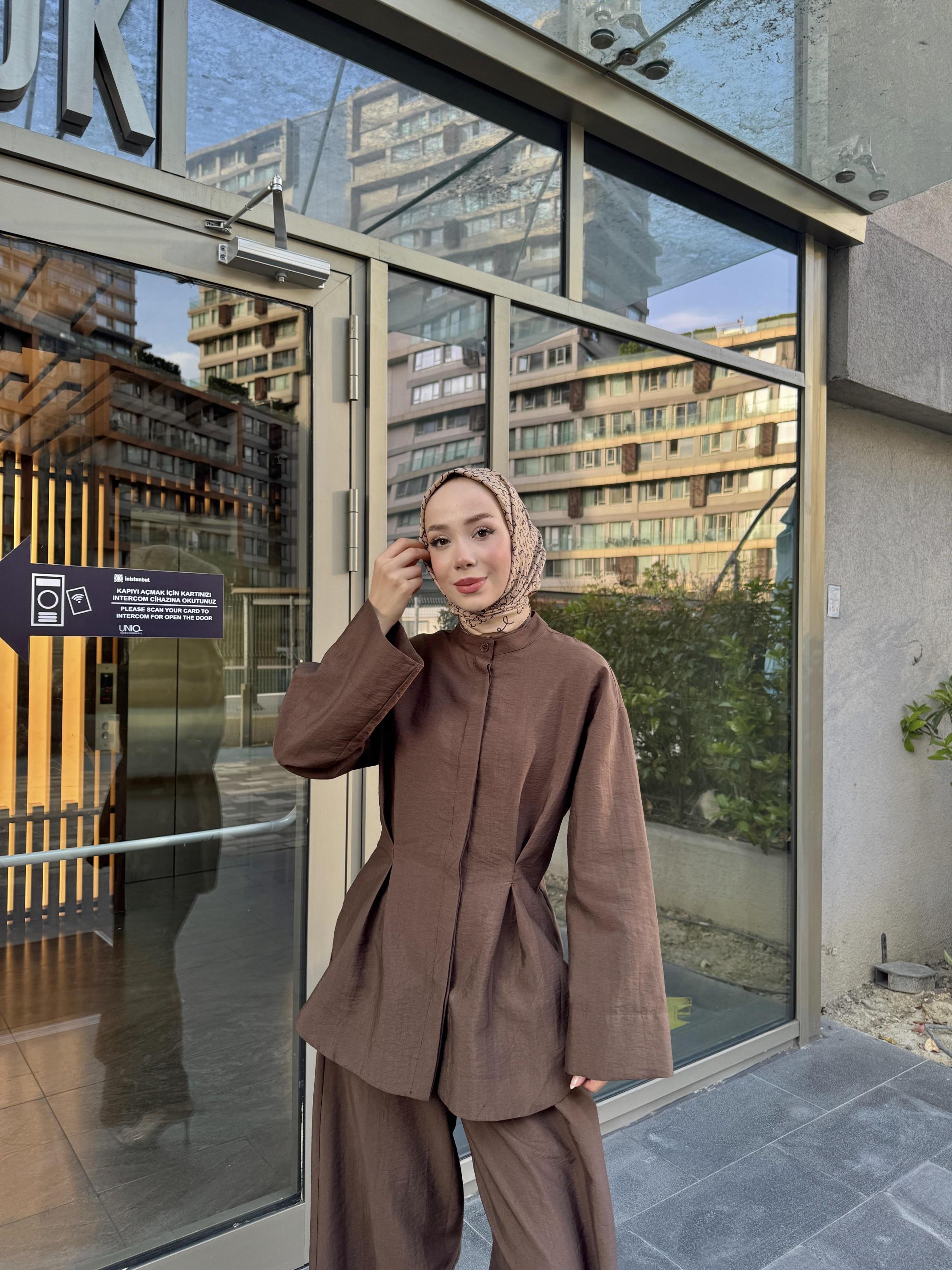 ALVA%20PANTOLONLU%20TAKIM%20KAHVE%20